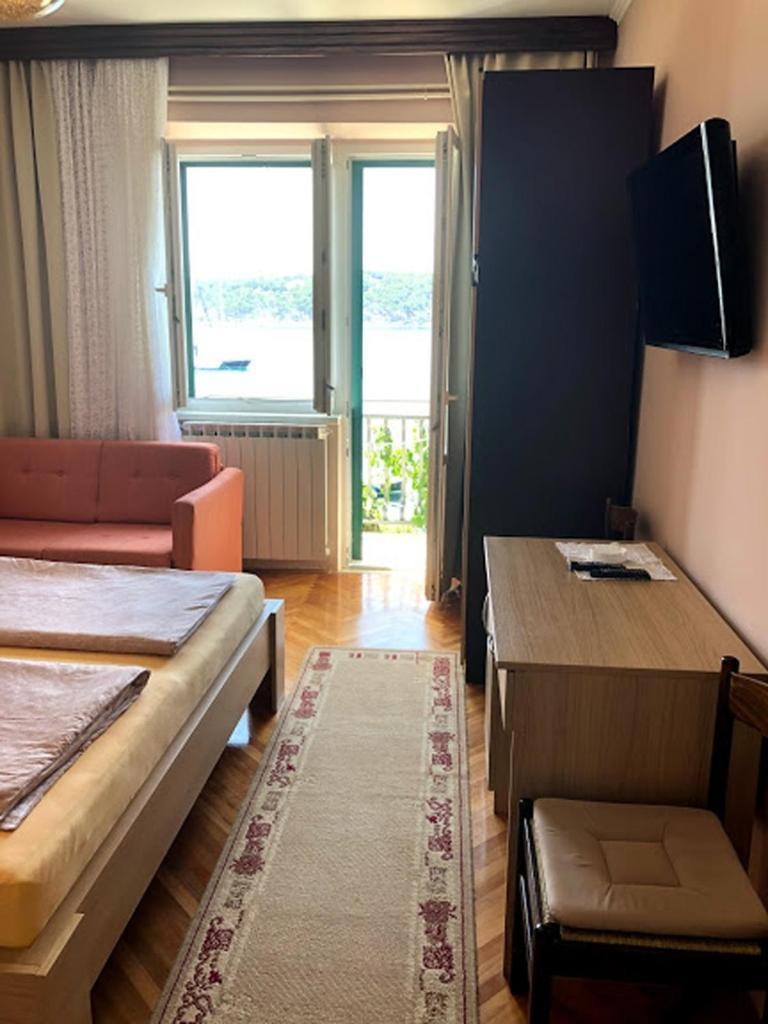 Apartments And Rooms By The Sea Barbat, Rab - 4973 Rab Town Quarto foto